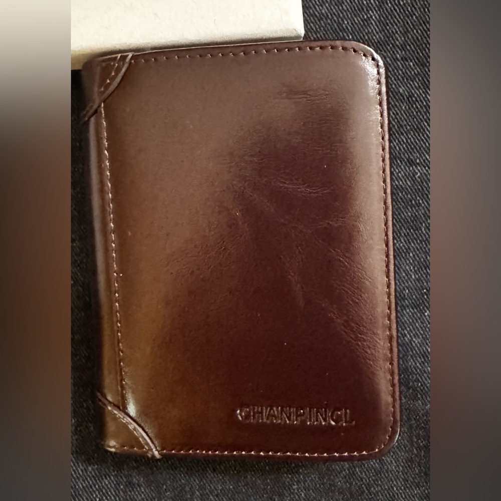 Brown Leather Men’s Wallet